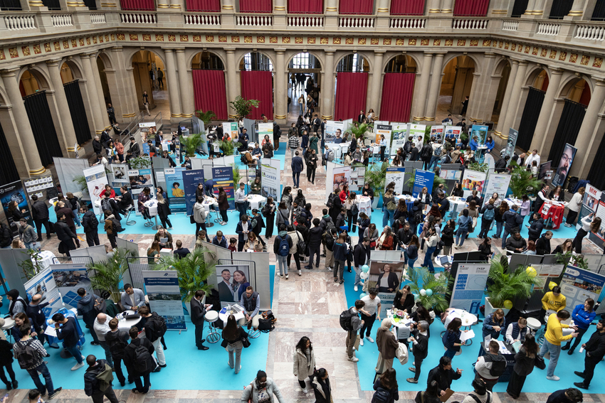 Lors du Forum de l'alternance 2025. © Schroder/Unistra